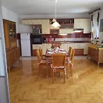 Meri