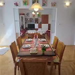 Διαμέρισμα Meri Τρογκίρ