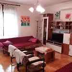 Meri Apartamento Trogir