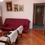 Meri Διαμέρισμα