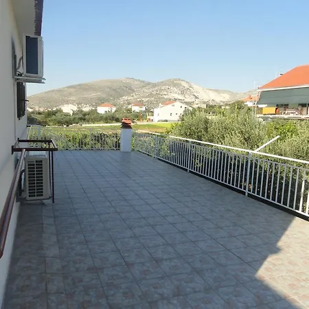 Meri Trogir