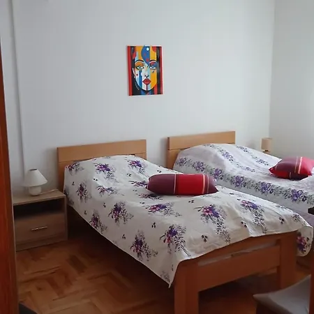 Meri Apartmán *