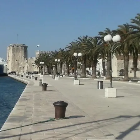 Meri Lägenhet Trogir